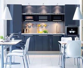 Contemporary kitchen with Stainless Steel Cupboard Handles